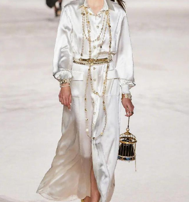 穿真丝的，都是时髦女人！