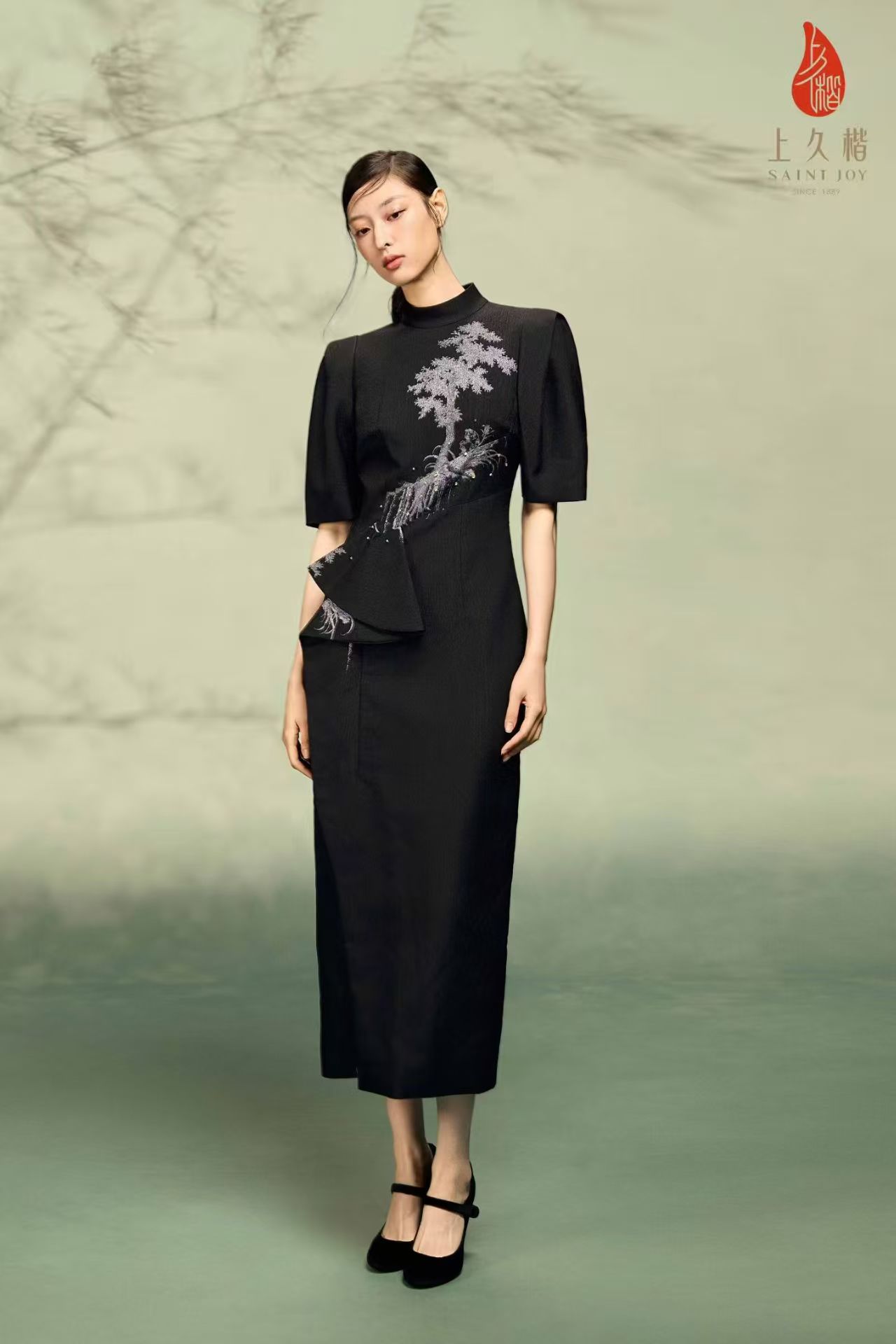 宋锦女式长裙 椿萱图