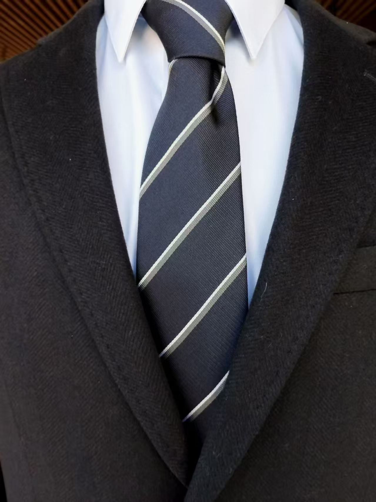 羊绒西装-兼顾保暖与体面